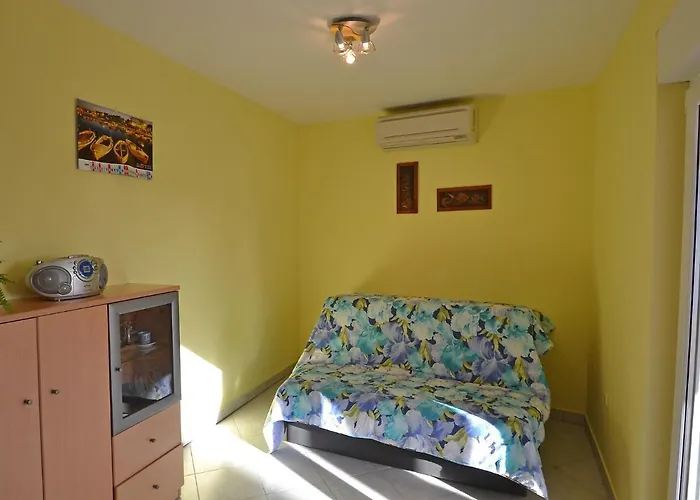 Lidija-1 By Interhome * Vir